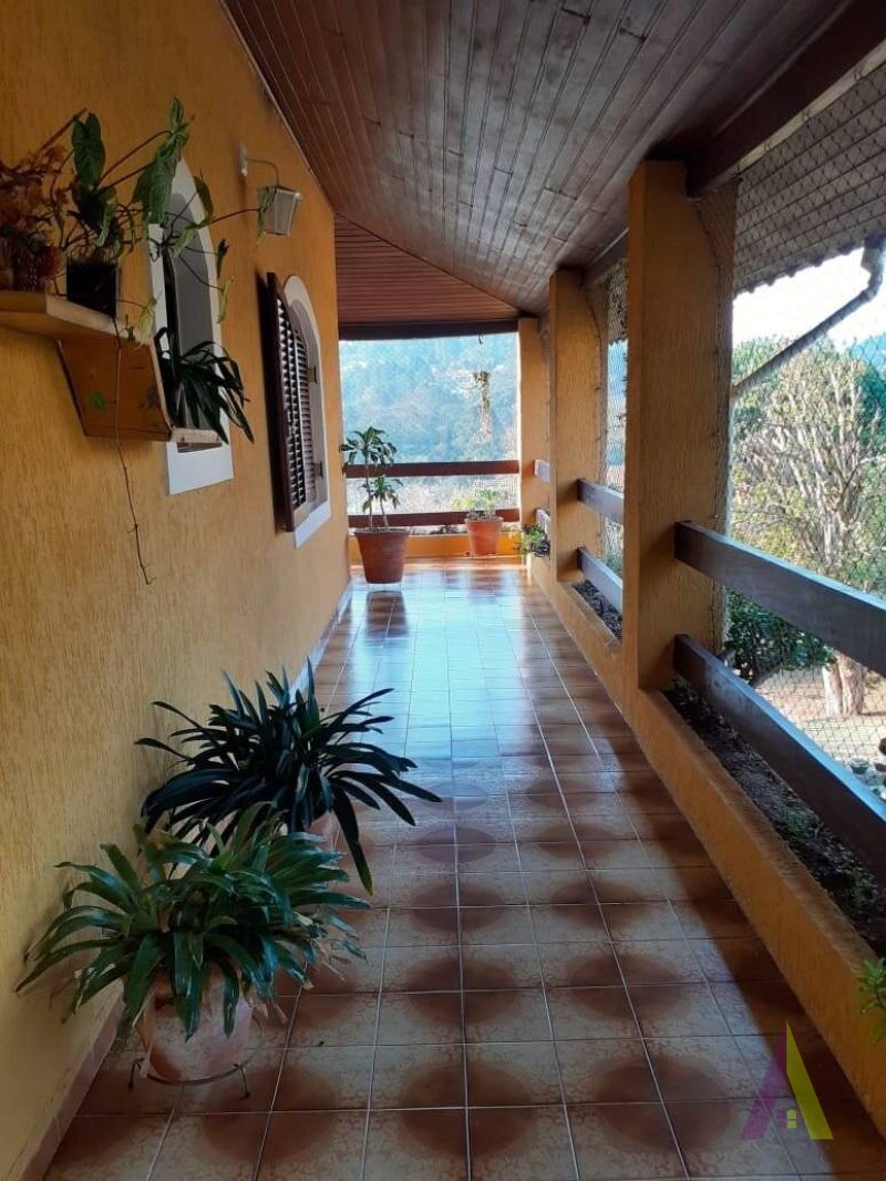 ChÃ¡cara no bairro Vila Holf (SÃ£o JoÃ£o Novo) em SÃO ROQUE