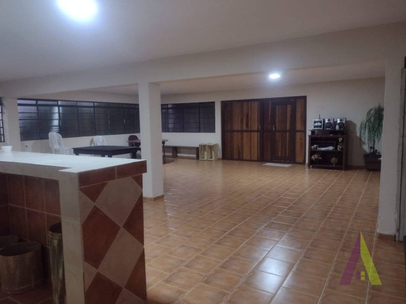 ChÃ¡cara no bairro Vila Holf (SÃ£o JoÃ£o Novo) em SÃO ROQUE