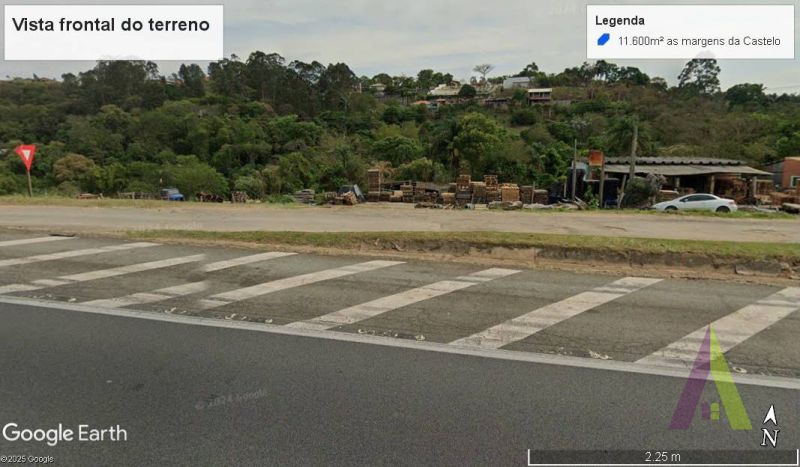 Terreno as margens da Rodovia Castelo Branco em São Roque!