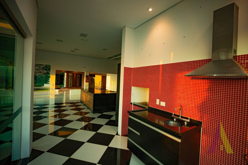 Casa Alto Padrão em Condomínio de São Roque!