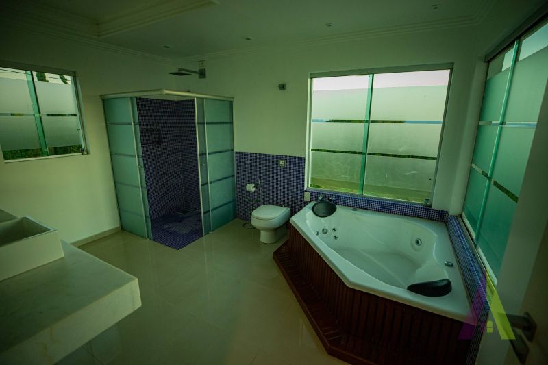 Casa Alto Padrão em Condomínio de São Roque!