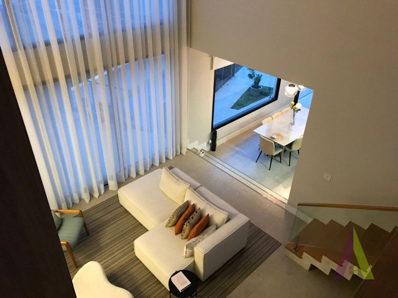 Casa em Condomínio no bairro Alto Da Serra (Mailasqui) em SÃO ROQUE