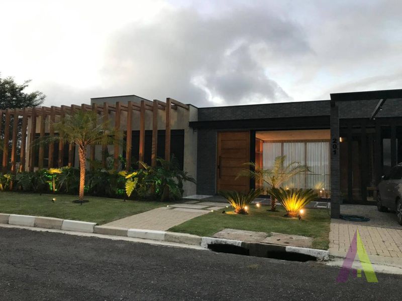 Casa em Condomínio no bairro Alto Da Serra (Mailasqui) em SÃO ROQUE