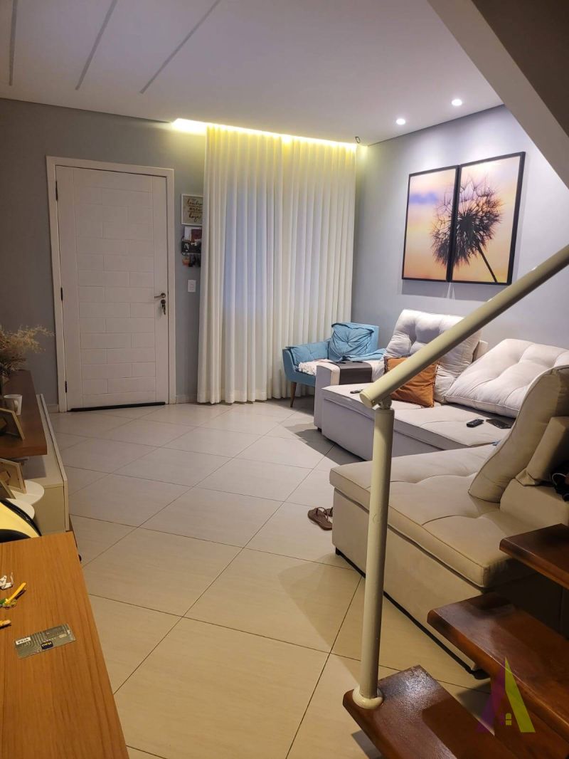 Casa em Condomínio no bairro Parque 9 de Julho em SÃO ROQUE