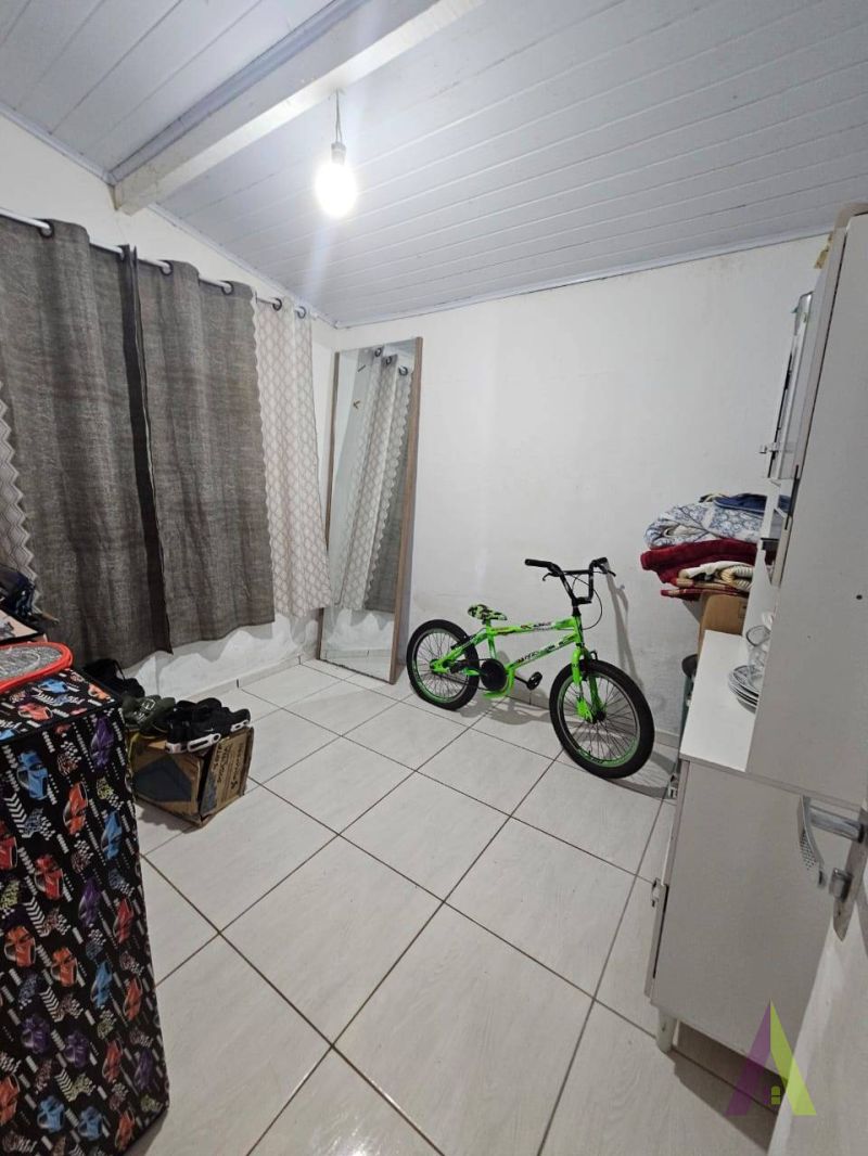 Casa Térrea em Bairo Tradicional de São Roque! 