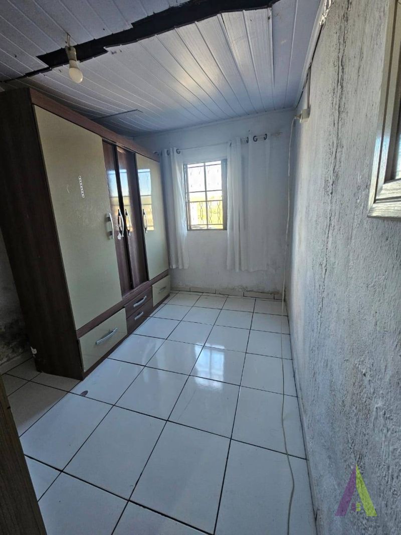 Casa Térrea em Bairo Tradicional de São Roque! 
