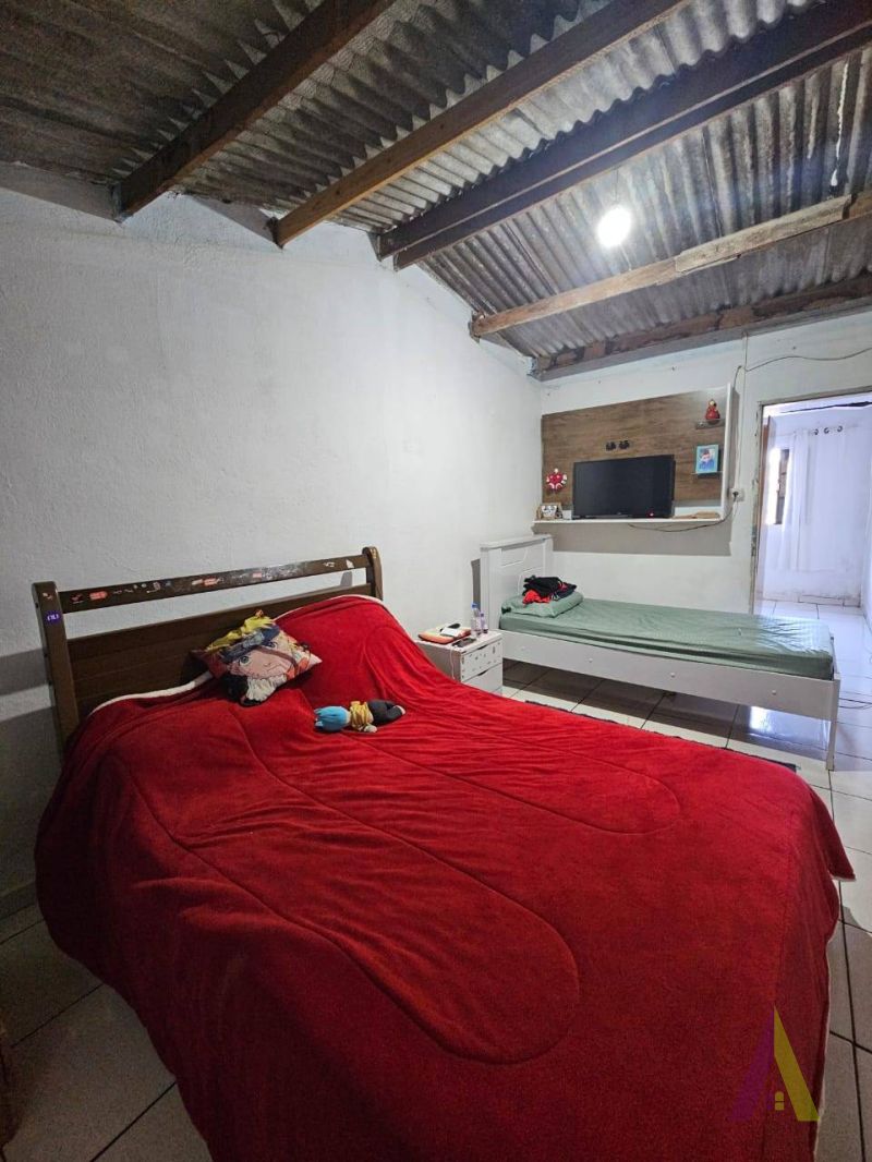 Casa Térrea em Bairo Tradicional de São Roque! 