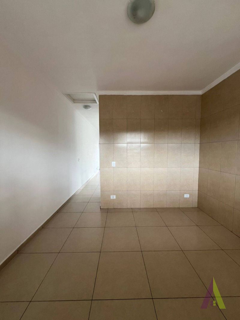 Casa em Bairro Tradicional de São Roque!