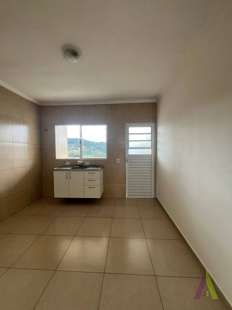 Casa em Bairro Tradicional de São Roque!