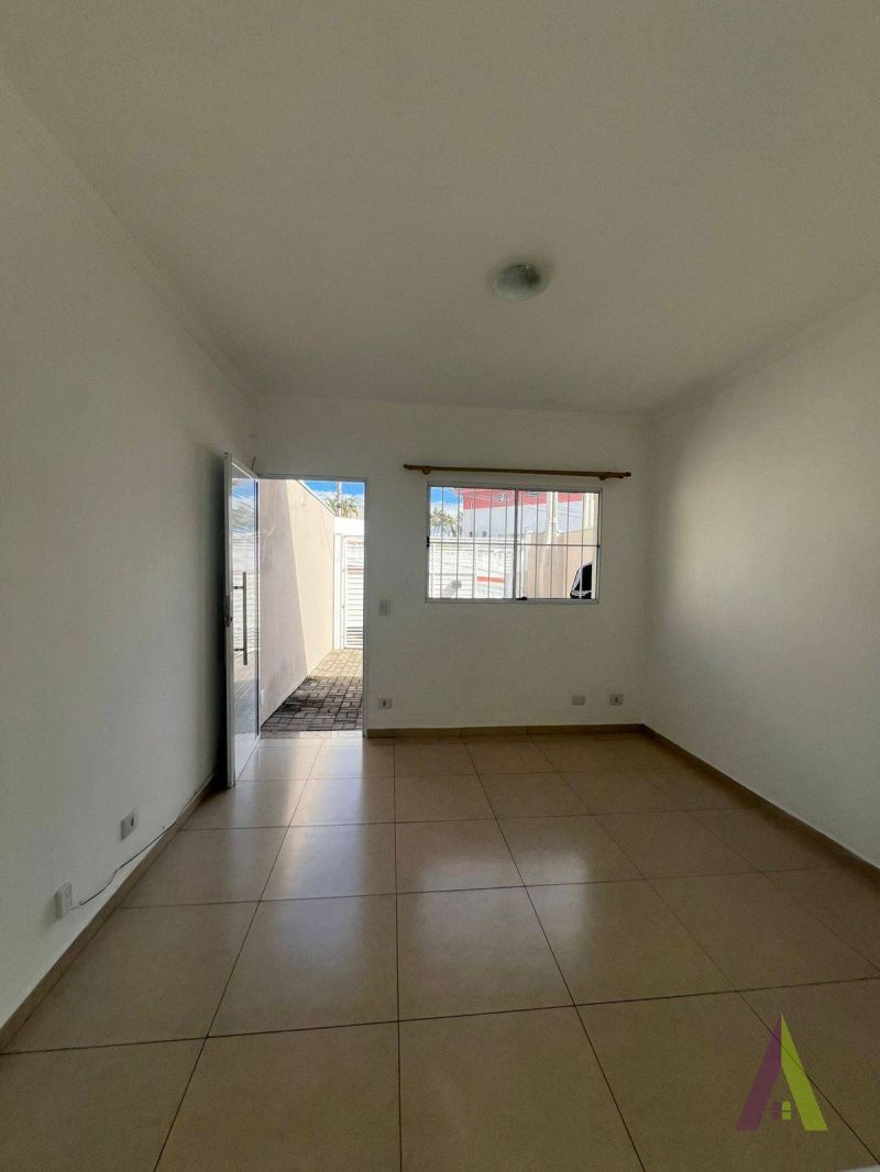 Casa em Bairro Tradicional de São Roque!