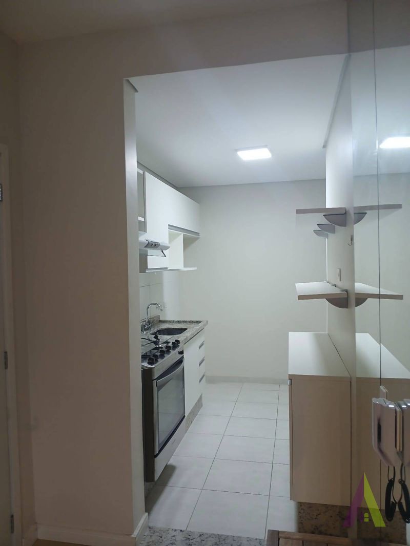 Apartamento no bairro Vila Santa Isabel em SÃO ROQUE