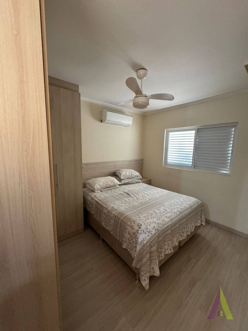 Casa no bairro Jardim Esther em SÃO ROQUE