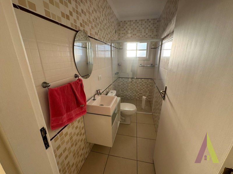 Casa no bairro Jardim Esther em SÃO ROQUE