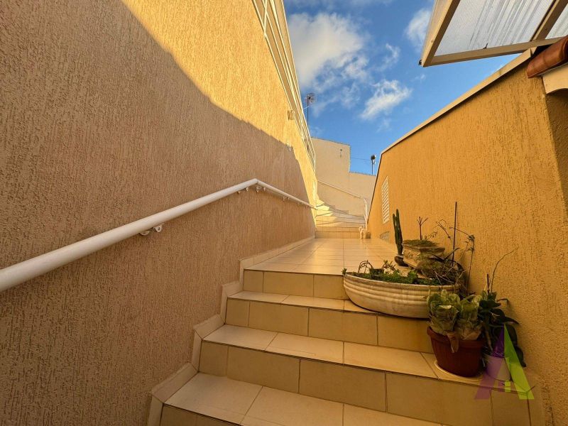 Casa no bairro Jardim Esther em SÃO ROQUE