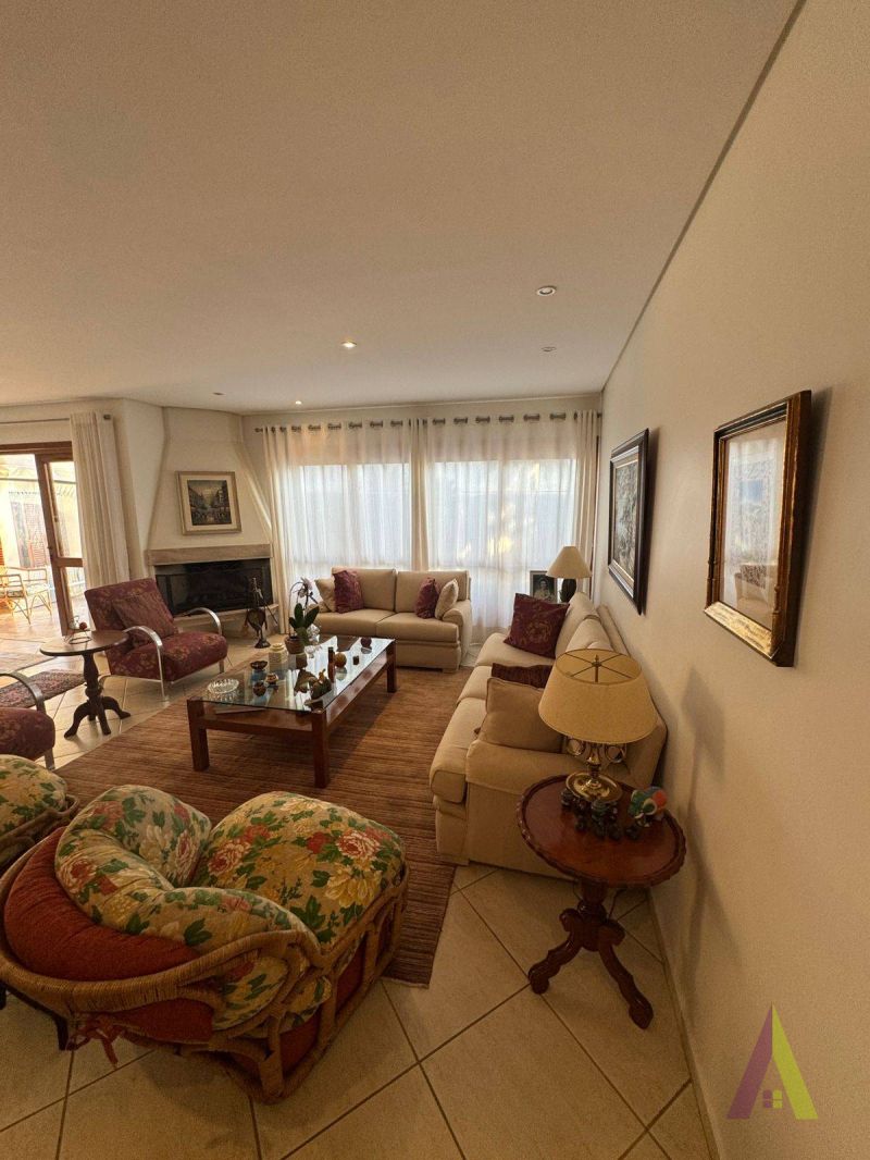 Casa Térrea em Condomínio de Alto Pedrão em São Roque!