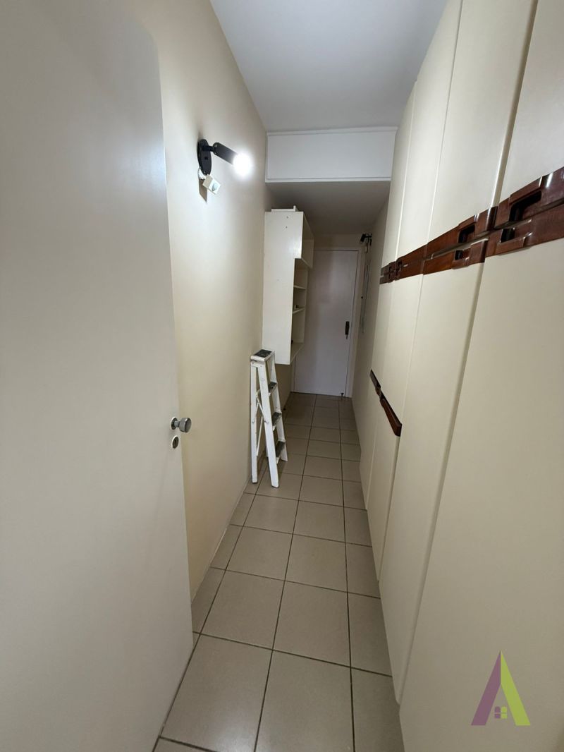 Apartamento no Centro de São Roque!