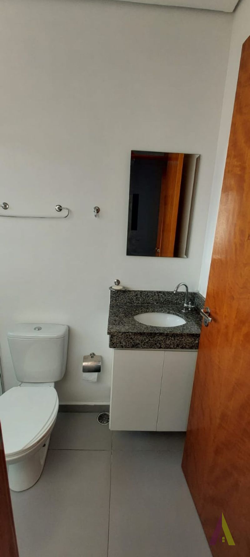 Apartamento na Estrada do Vinho em São Roque!