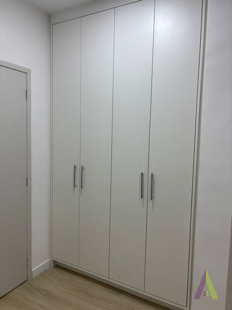 Sobrado Novo Rico em Planejados em Condomínio de São Roque!