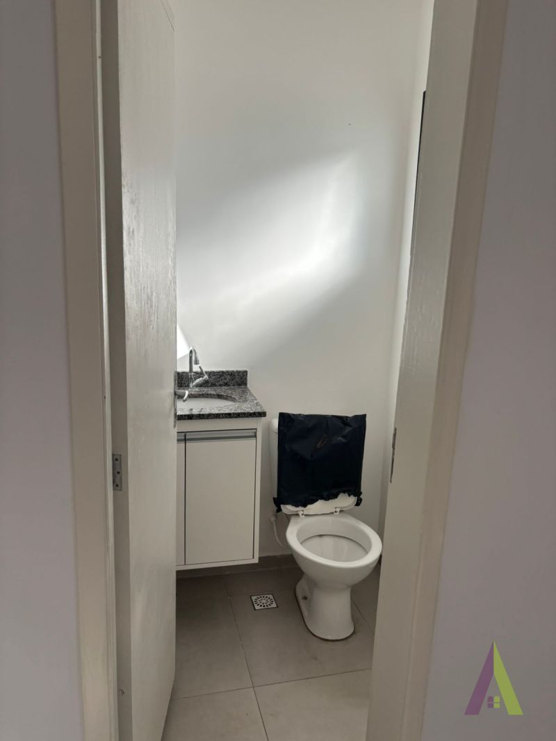 Sobrado Novo Rico em Planejados em Condomínio de São Roque!