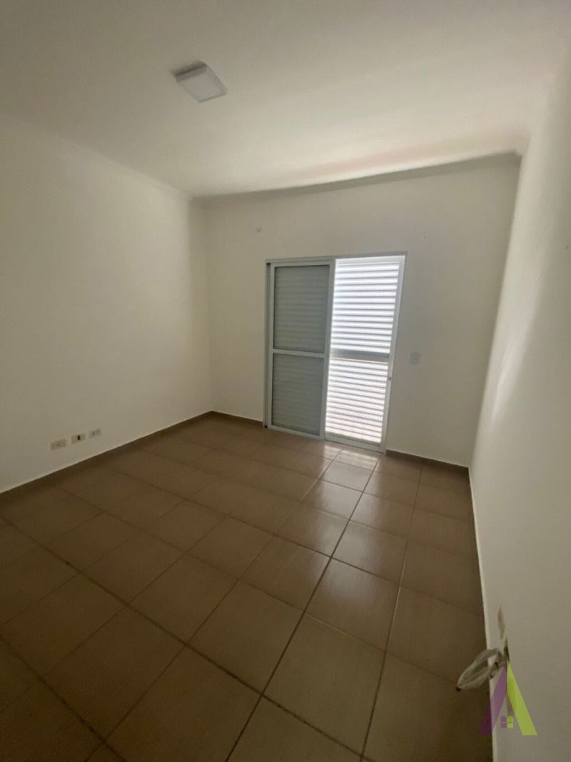 Casa em Bairro Tradicional de São Roque! 