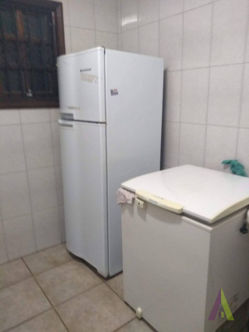 Casa em Condomínio Fechado com Área de Lazer Completa de São Roque!