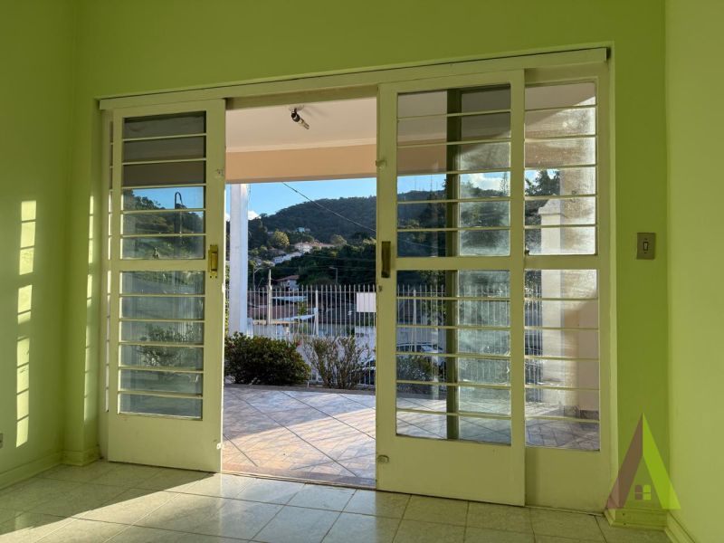 Casa no bairro Jardim Meny em SÃO ROQUE
