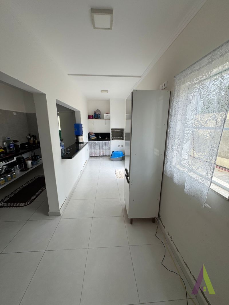 Casa em Condomínio no bairro Vila Santa Rosália em SÃO ROQUE
