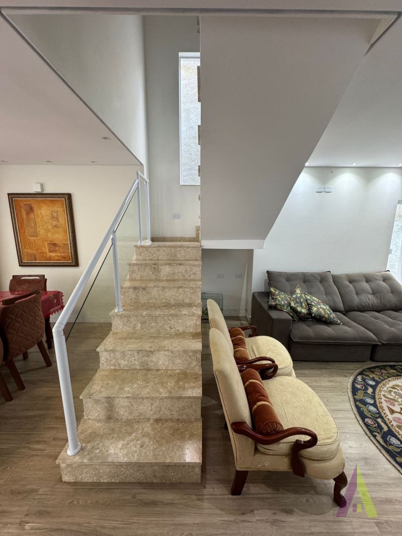 Casa em Condomínio no bairro Vila Santa Rosália em SÃO ROQUE