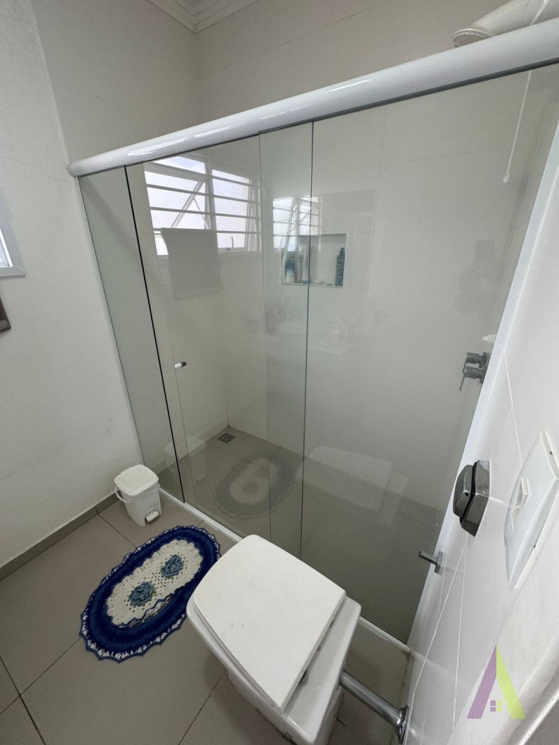 Casa em Condomínio no bairro Vila Santa Rosália em SÃO ROQUE