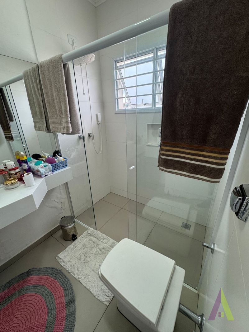 Casa em Condomínio no bairro Vila Santa Rosália em SÃO ROQUE