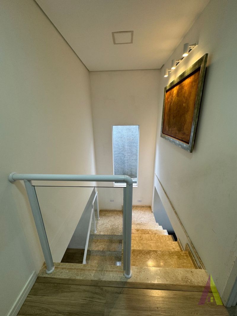 Casa em Condomínio no bairro Vila Santa Rosália em SÃO ROQUE