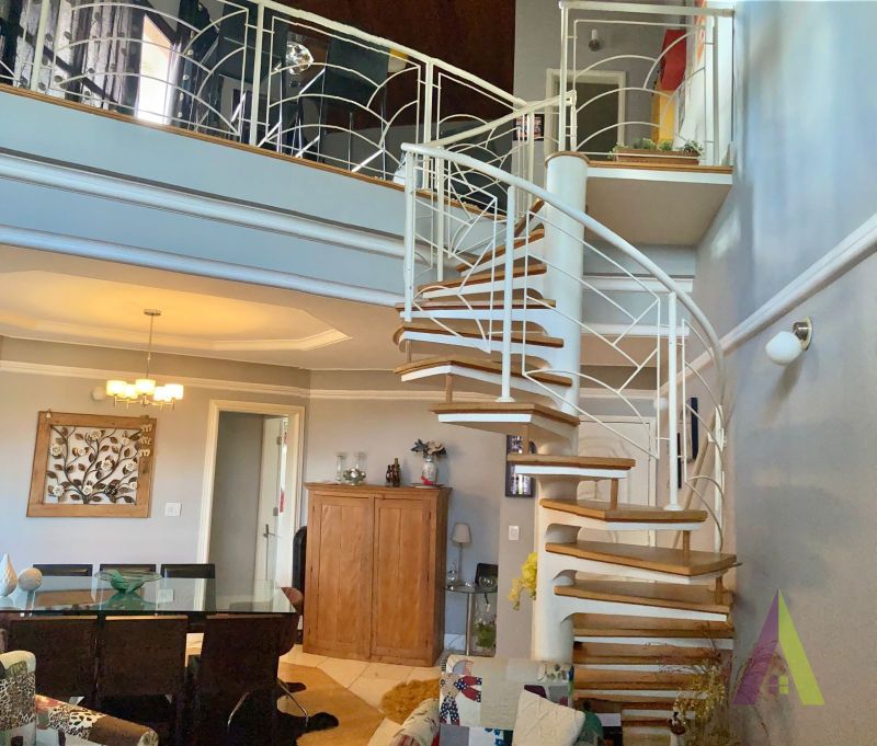 Apartamento Duplex no bairro Jardim Flórida em SÃO ROQUE
