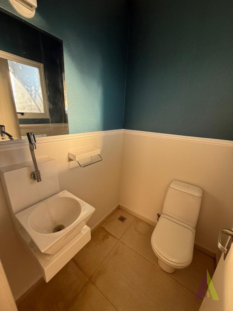 Casa em Condomínio Fechado de São Roque! 