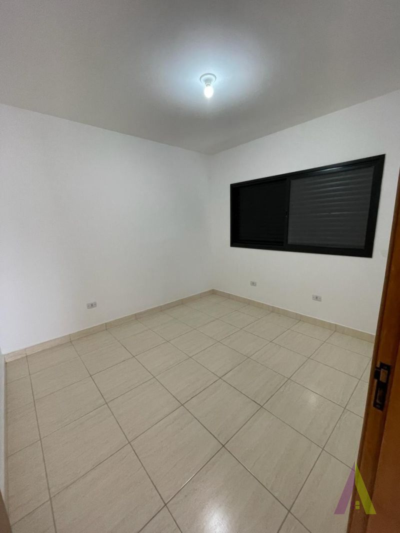 Apartamento em Bairro Tradicional de São Roque!