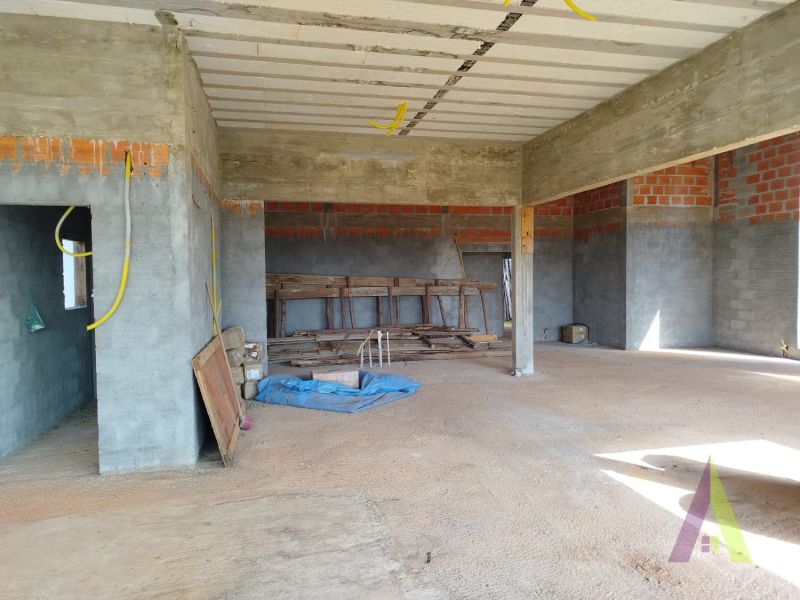 Casa em Condomínio de Alto Padrão em São Roque!