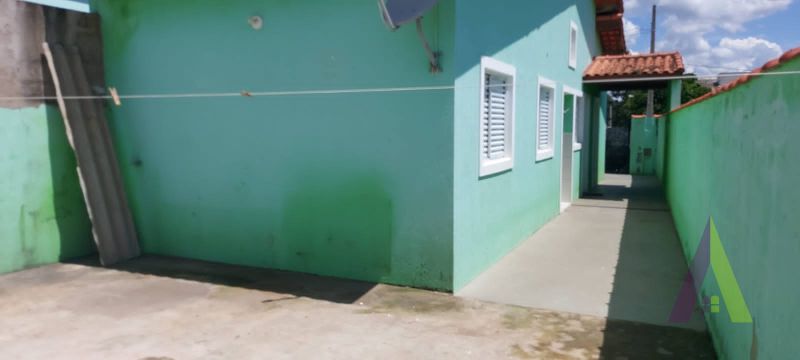 Casa Térrea em Araçariguama!