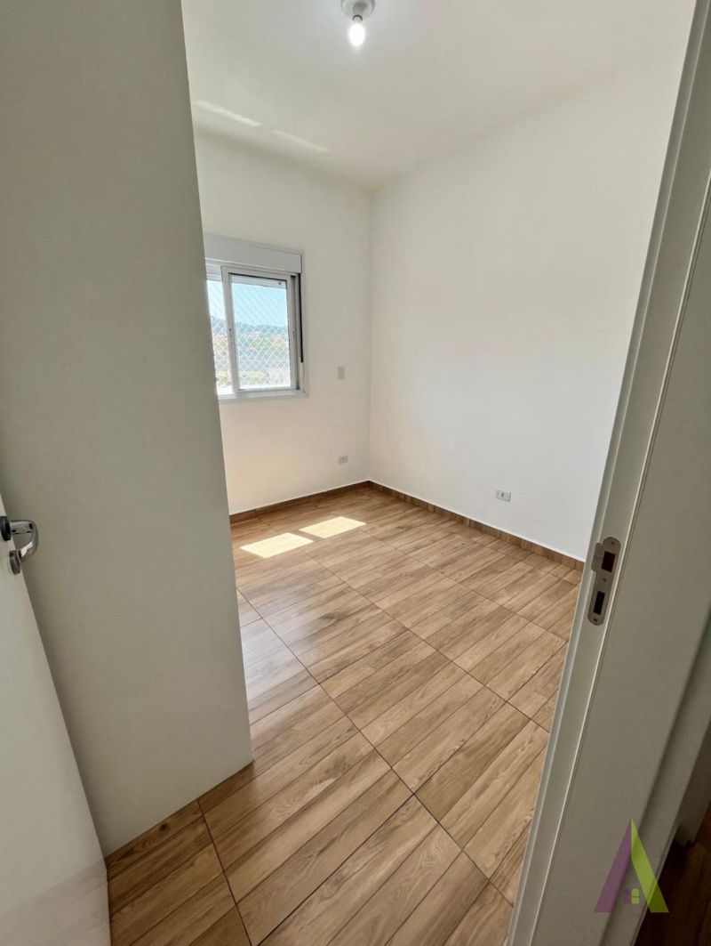 Apartamento Rico em Planejados em São Roque!