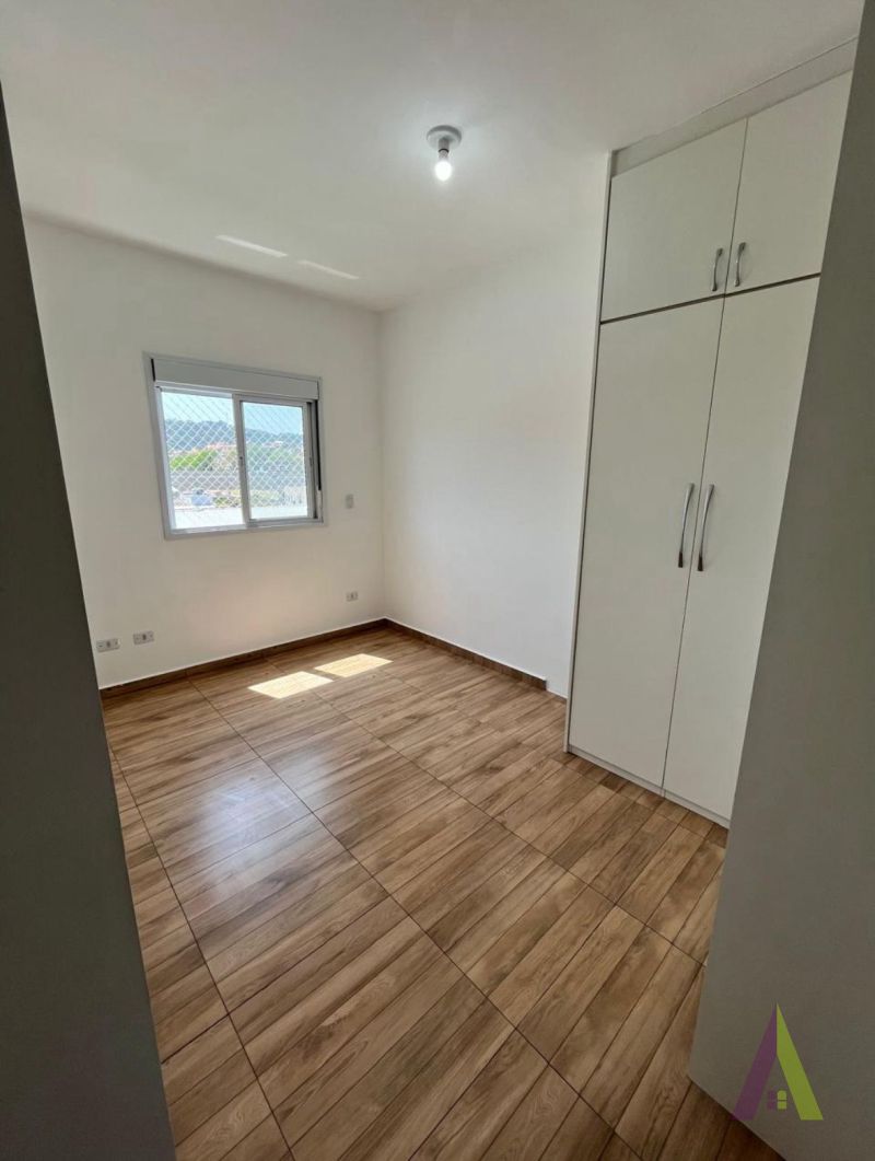 Apartamento Rico em Planejados em São Roque!