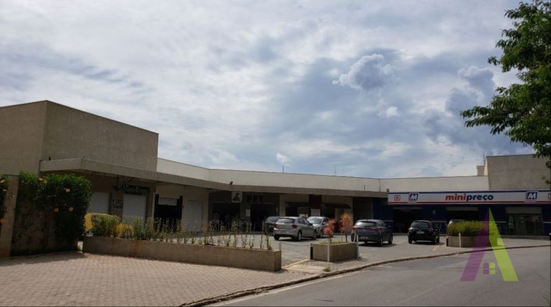 Casa Térrea em Condomínio Fechado de Marinque!