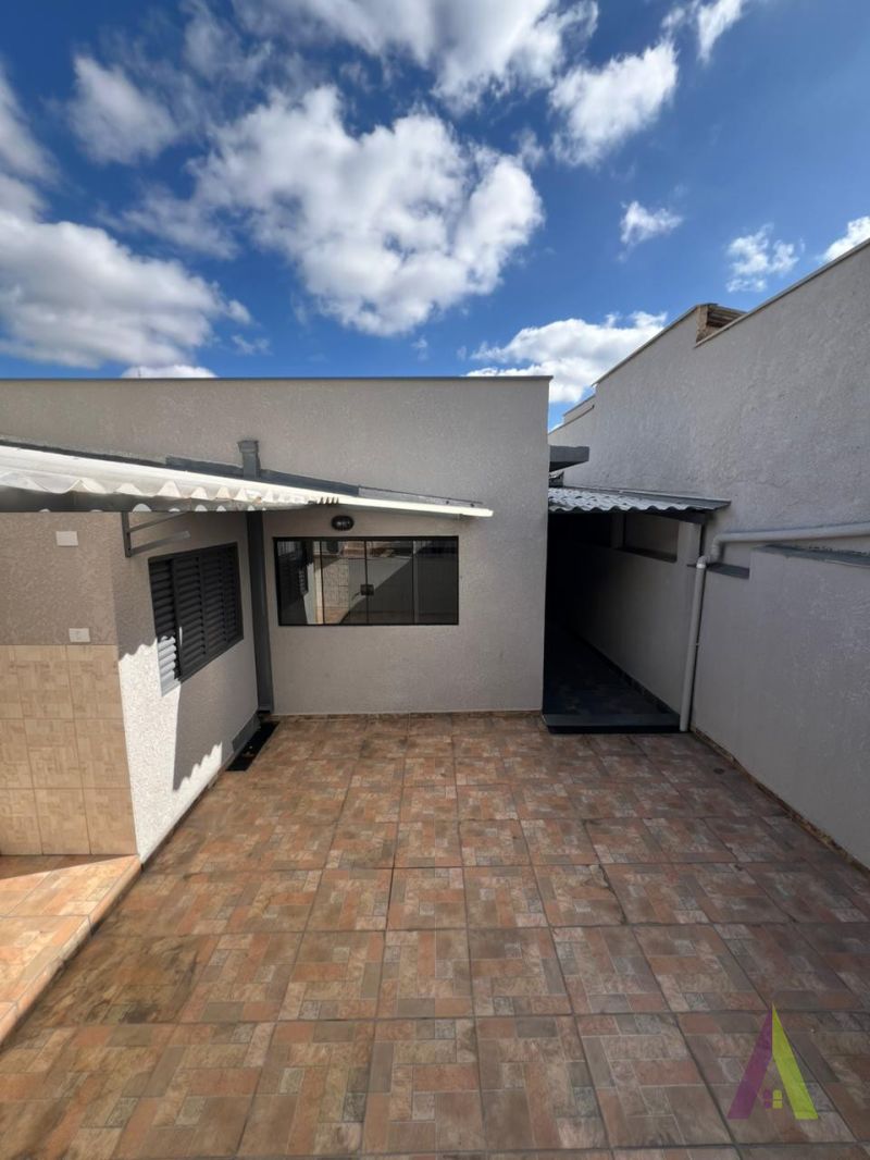 Casa Térrea em Bairro Tradicional de São Roque!