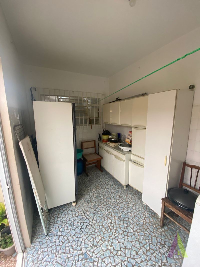 Casa Térrea em Bairro Tradicional de São Roque!