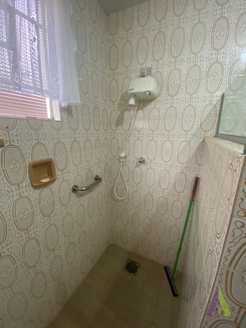 Casa Térrea em Bairro Tradicional de São Roque!