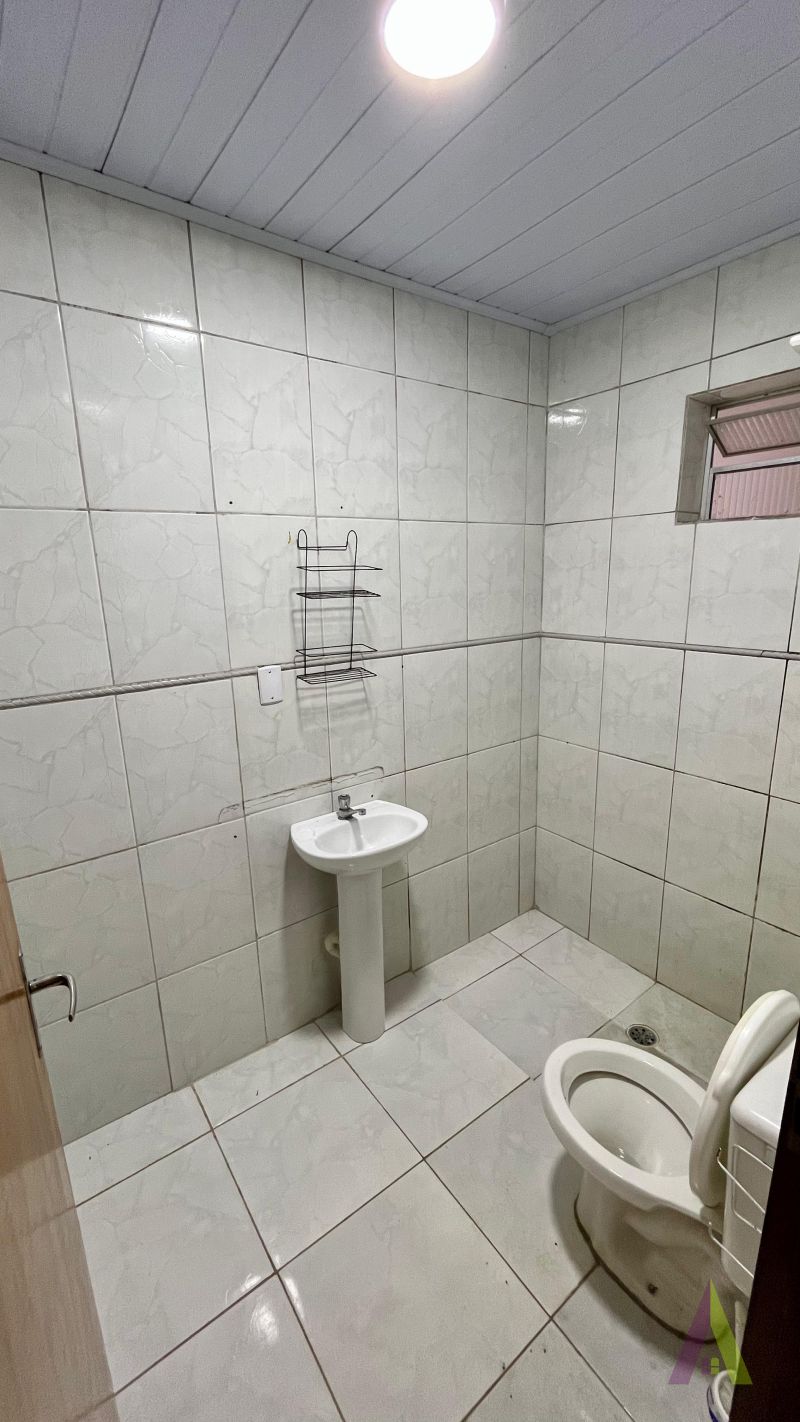 Casa Térrea em Bairro Próximo ao Centro de São Roque!