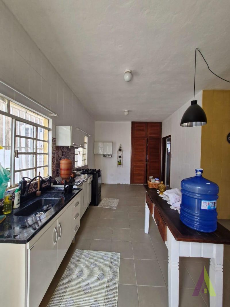 Casa Térrea Versátil em Localização Privilegiada de São Roque!