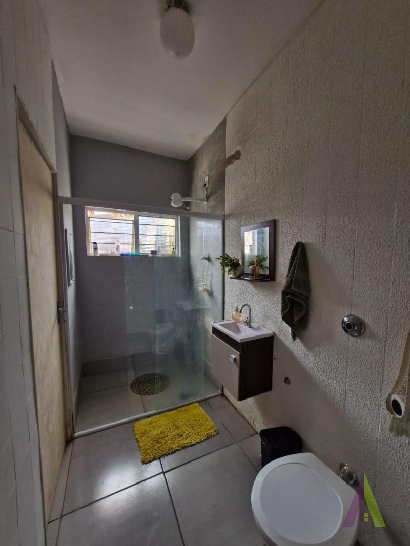 Casa Térrea Versátil em Localização Privilegiada de São Roque!
