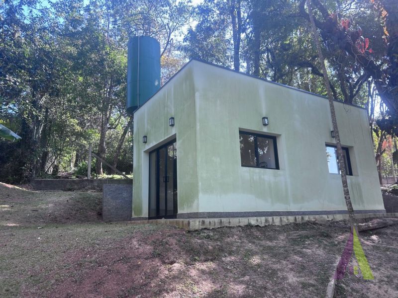 Chácara em Condomínio Fechado de São Roque!