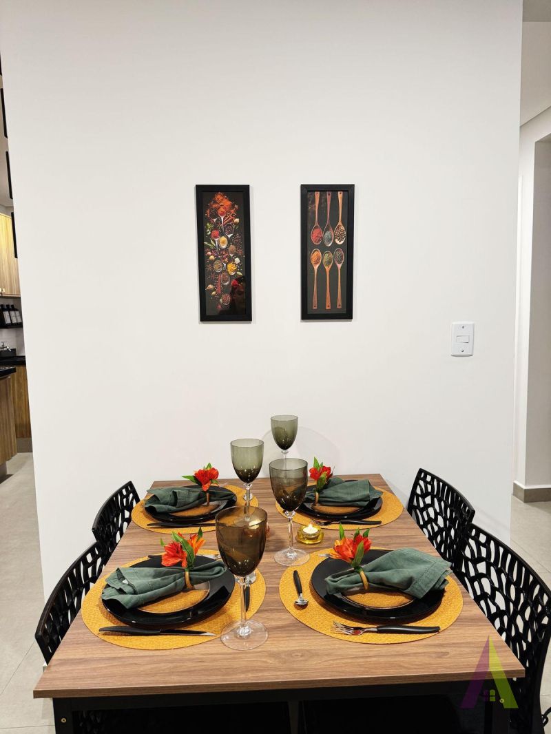 Apartamento Mobilado Novo com Quintal em São Roque! 