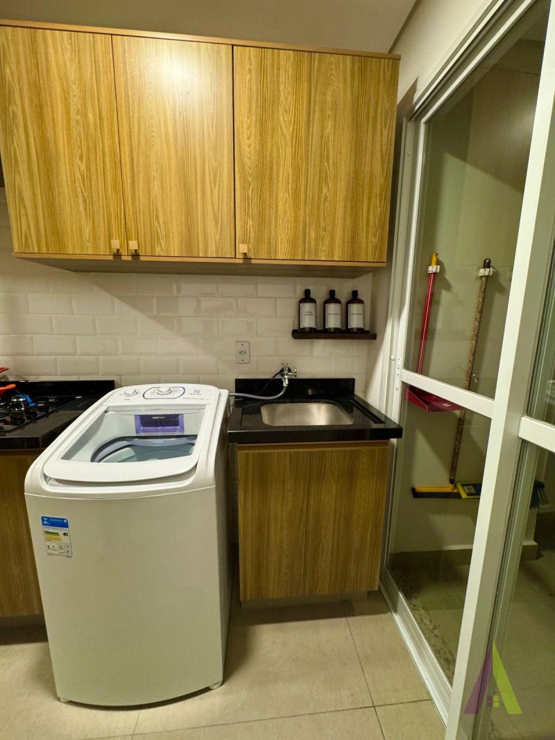 Apartamento Mobilado Novo com Quintal em São Roque! 