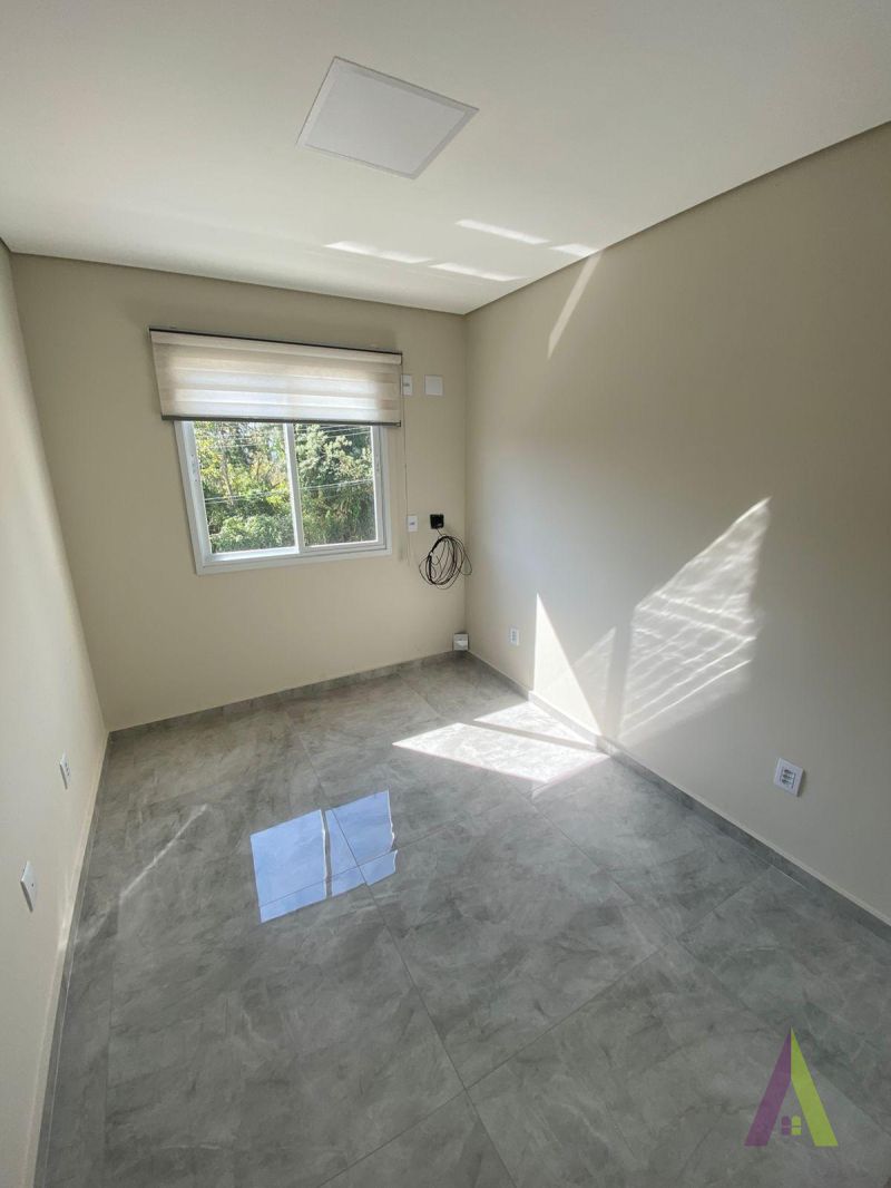 Apartamento Alto Padrão Próximo ao Centro de São Roque! 