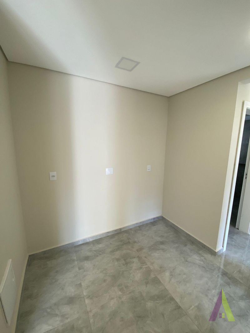 Apartamento Alto Padrão Próximo ao Centro de São Roque! 